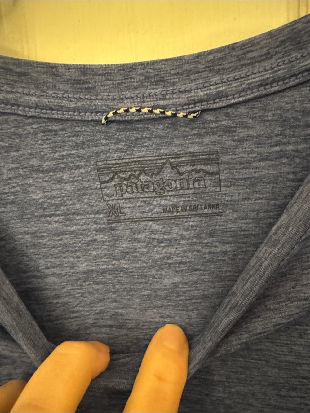 EUC Patagonia Worn Wear Patagonia Women's Capilene Cool Daily Graphic T-Shirt - Picture 4 of 8